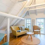 Mooi Tied Og Apartament